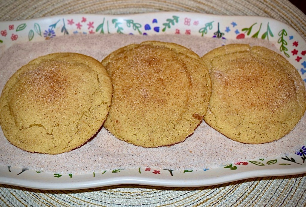 Cheesecake Stuffed Snickerdoodles
